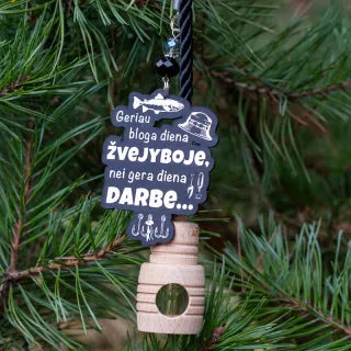 Automobilio kvapukas "Geriau bloga diena žvejyboje,nei gera diena darbe"